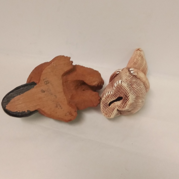 Lot 2 Vintage Beaver Figurines Hand-Painted Solid Resin - Picture 5 of 6